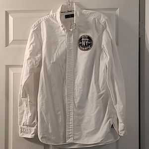 Mens S long sleeve, button down collar shirt. White